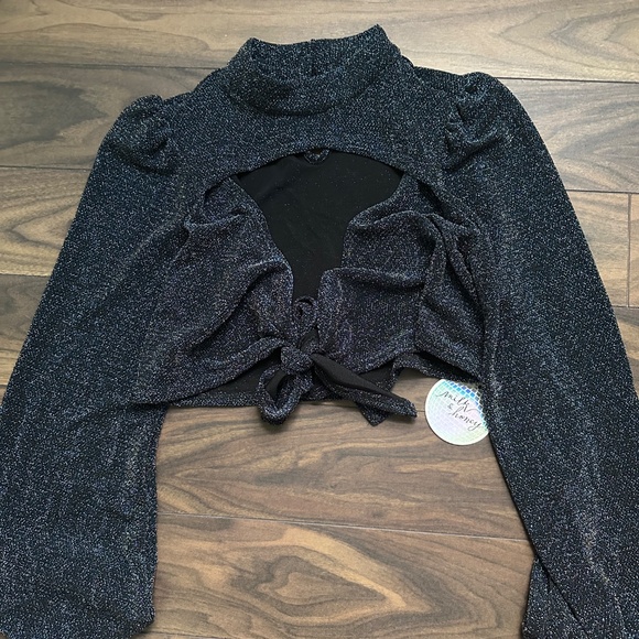 Sparkly Top/Blouse - Picture 3 of 6